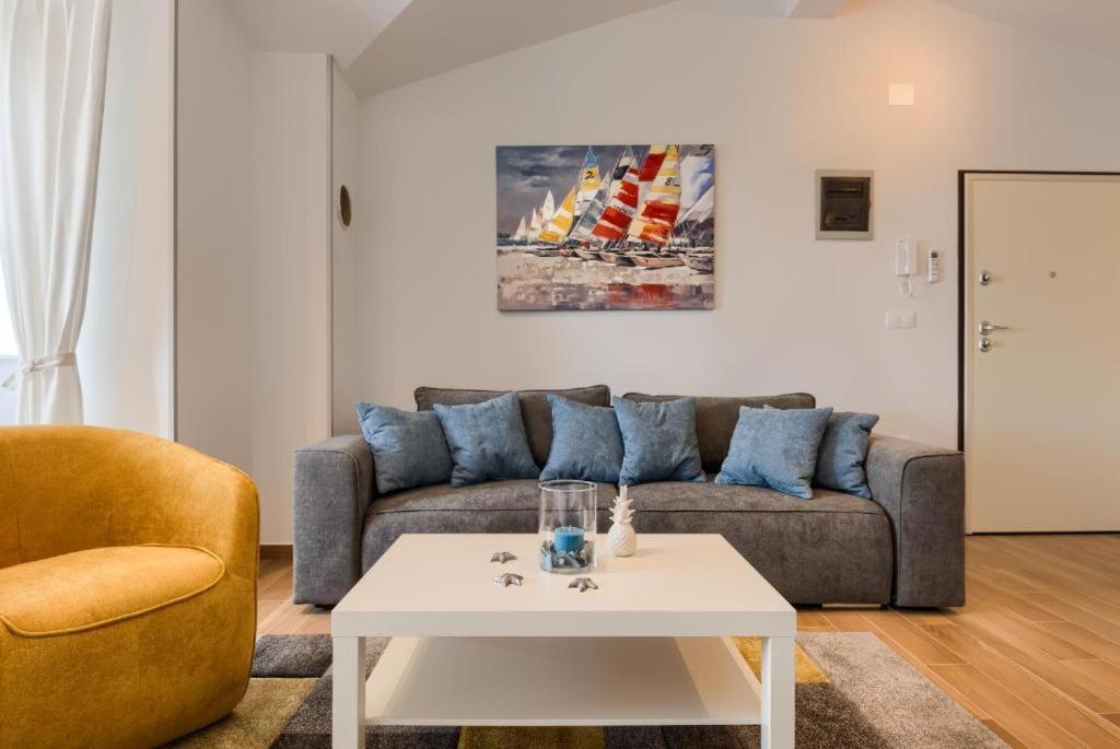 Apartments Dream In Arena 1 Pula Center Free Parking Esterno foto